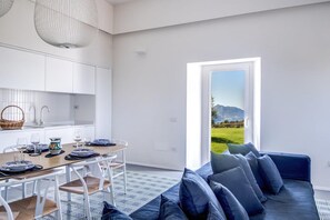 วิลล่า | 4 ห้องนอน, เตารีด/โต๊ะรีดผ้า, อินเทอร์เน็ตความเร็วสูง