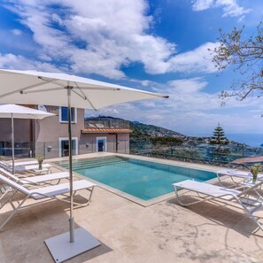 Villa - Villa Mediterranea in Citt Metropolitana di Napoli (Massa Lubrense)