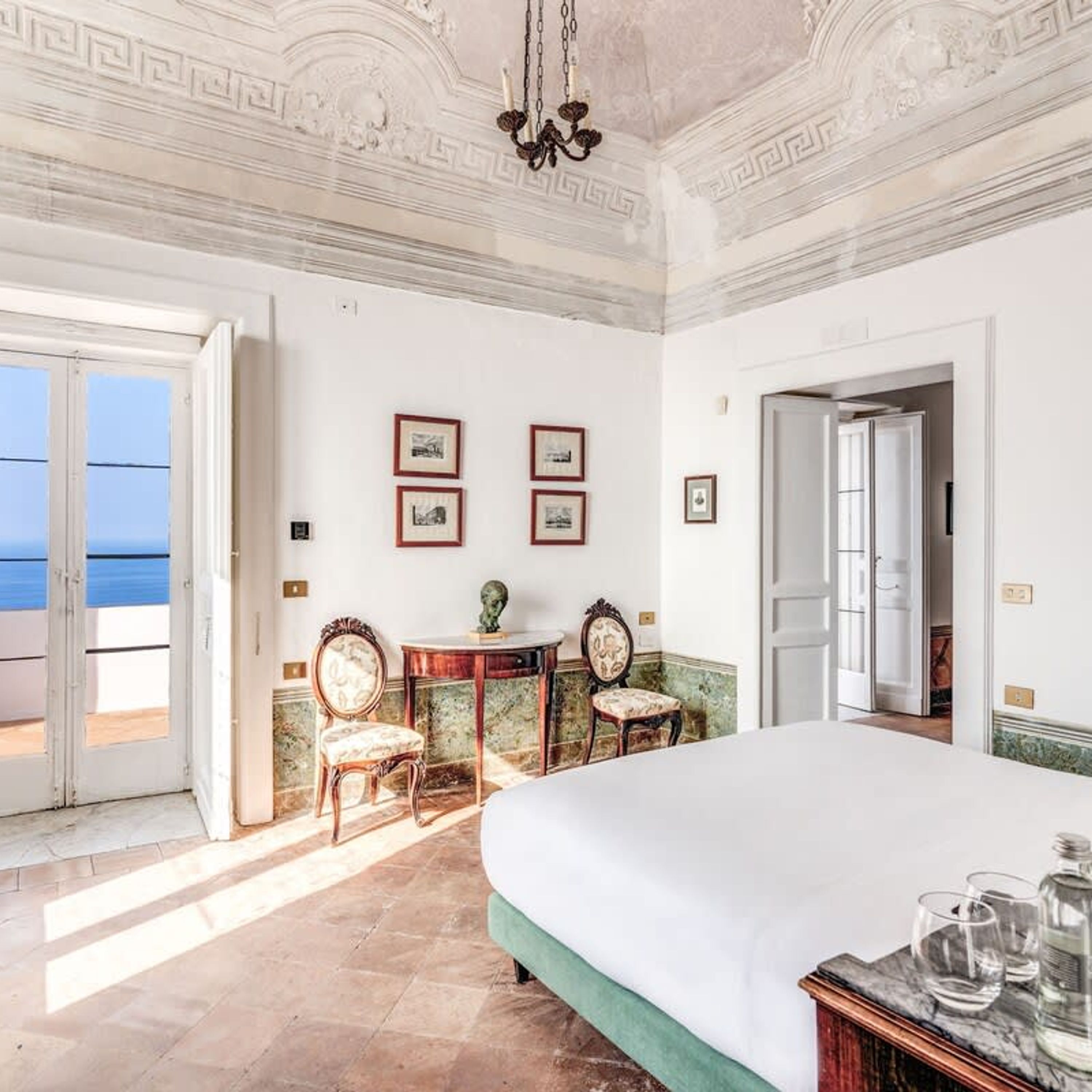 Villa | 5 bedrooms, iron/ironing board, Internet