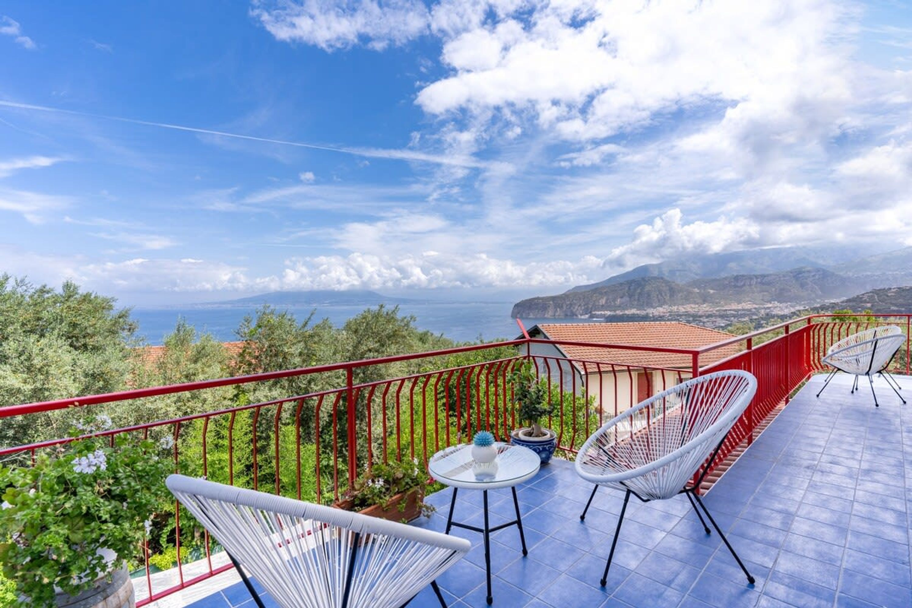 อพาร์ทเมนท์ | 3 ห้องนอน, อินเทอร์เน็ตความเร็วสูง