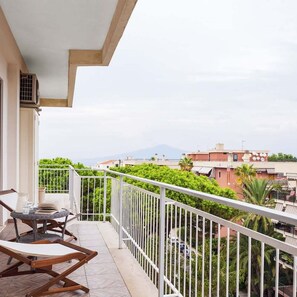 Apartment | 3 bedrooms, iron/ironing board, Internet - La Musica in Sorrento (Sorrento)