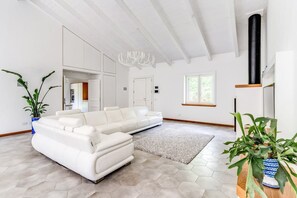 Villa | 3 sovrum, strykjärn/strykbräda och internet