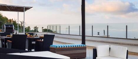 Villa | 4 bedrooms, iron/ironing board, Internet