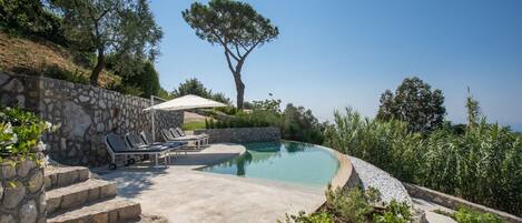 Vila | 4 kamar tidur, setrika/meja setrika, dan internet