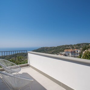 Villa | 4 bedrooms, iron/ironing board, Internet - Villa Andrilla in Massa Lubrense (Massa Lubrense)