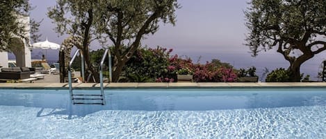 4 bedrooms, Internet