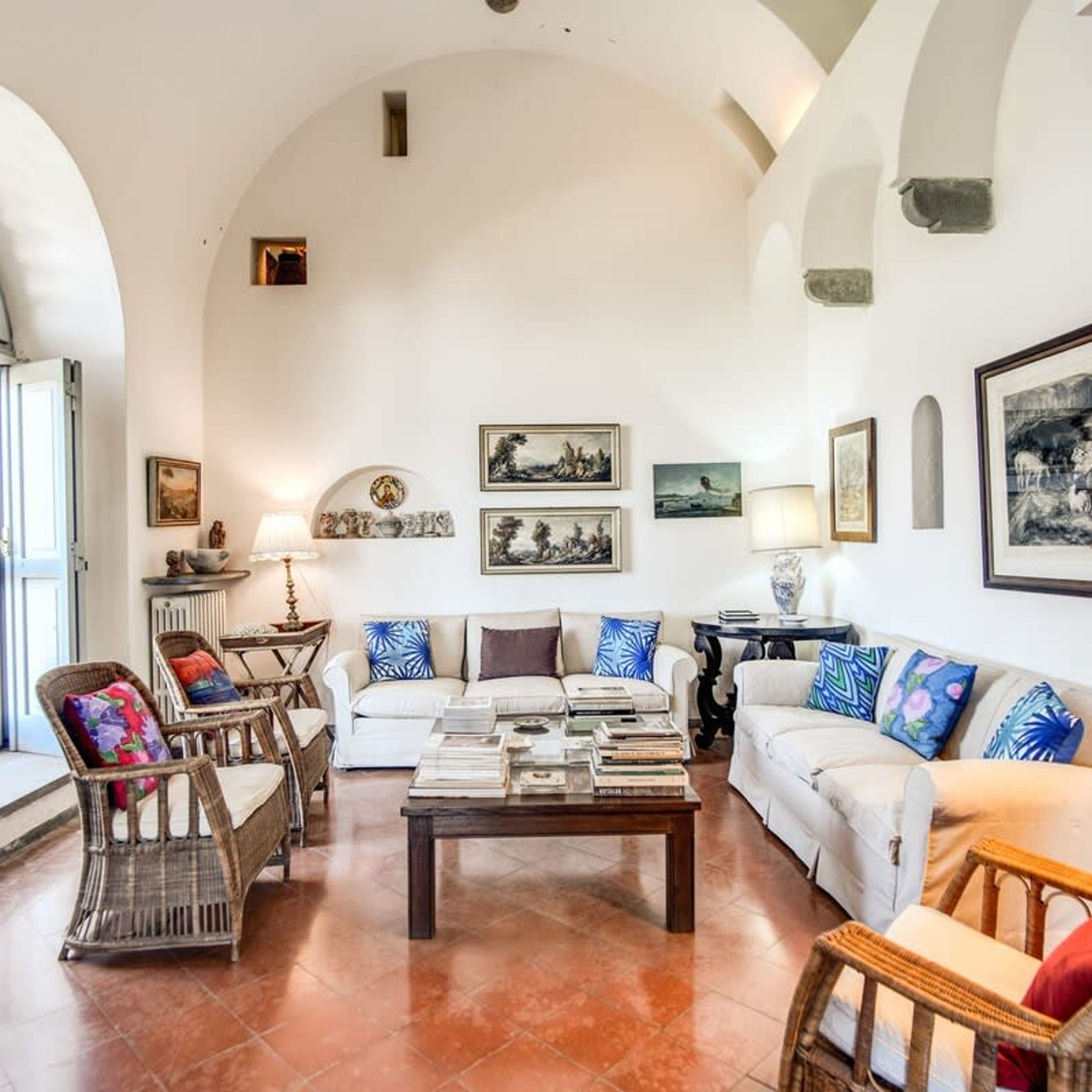 Villa | 6 bedrooms, iron/ironing board, Internet