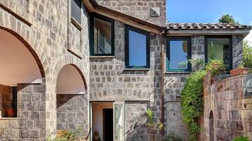 Villa | 4 Schlafzimmer, Bügeleisen/Bügelbrett, Internetzugang