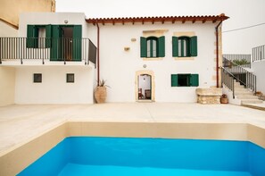 House, Smoking | 2 bedrooms, soundproofing