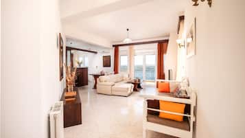 Apartment, Smoking | 2 bedrooms