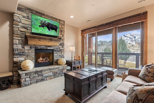 Smart-tv en een open haard