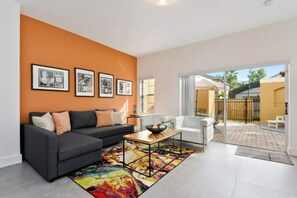 House | 3 bedrooms, iron/ironing board, Internet - 139 Stunning 3BD Home Inside Disney Area (Kissimmee)