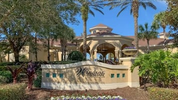 Apartment | 3 bedrooms, Internet