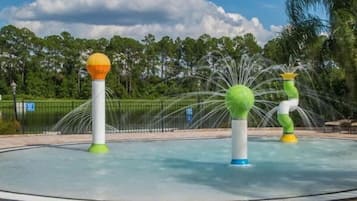 5 bedrooms, iron/ironing board