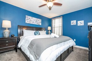 8 habitaciones, tabla de planchar con plancha y acceso a internet 