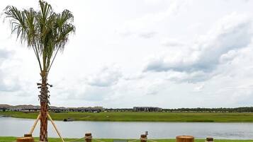 Apartment | 4 bedrooms, iron/ironing board, Internet