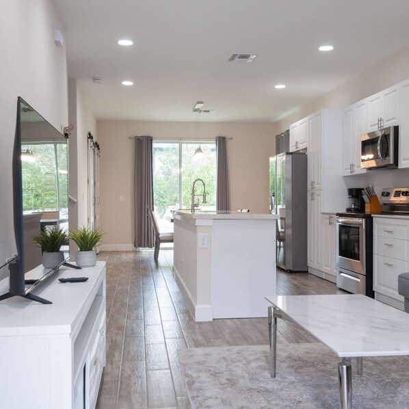 House - 4449 Lovely 5BD For Your Family (Kissimmee)