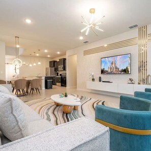 Hus | 7 soverom, strykejern/-brett og internett