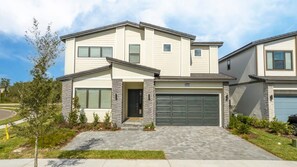 House | 12 bedrooms, iron/ironing board, Internet - 6163 Fantastic Home With 12bd (Orlando)