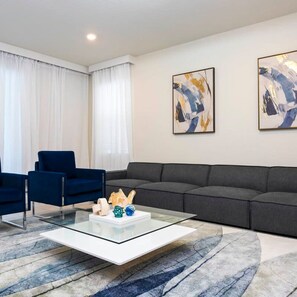 Hus | 7 soverom, strykejern/-brett og internett