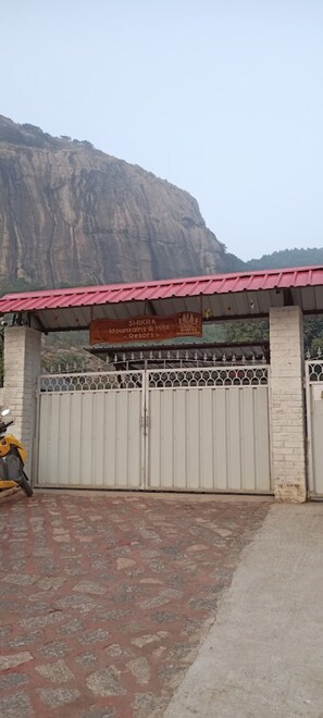 Entrada al alojamiento