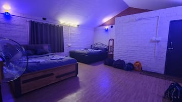 Desk, free WiFi, bed sheets