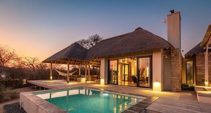 Villa Mooiplaas Luxurious Safari Retreat With Jacuzzi