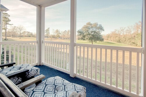 Waterway Views!