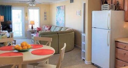 Beachy Condo Right on Oceanfront