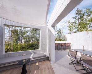 Exclusive Room +PENTHOUSE | Blick auf die Stadt