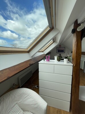 3 soverom, strykejern/-brett, wi-fi og sengetøy