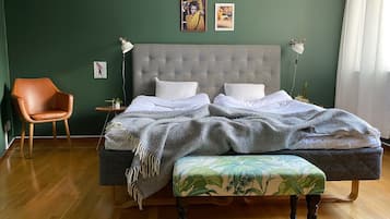 Standard dubbelrum | Individuell inredning, unika möbler, gratis wi-fi och sängkläder