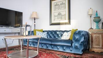 Rumah | 2 kamar tidur dan internet