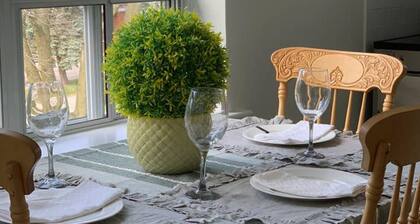 Elegant Brand New Apartment in Central Burlington
