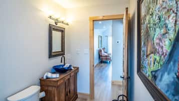 House | 5 bedrooms, Internet