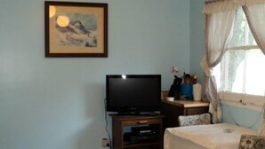 House - 2 Bdrm Country Cottage - The Bait - Rosewood Cottages (Saugeen Shores)