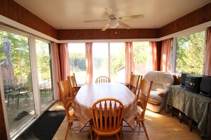 House | 3 bedrooms, Internet - 3 Bdrm Country Cottage - Main House - Rosewood Cottages (Saugeen Shores)