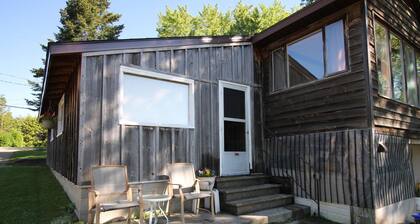 3 Bdrm Country Cottage - Main House - Rosewood Cottages