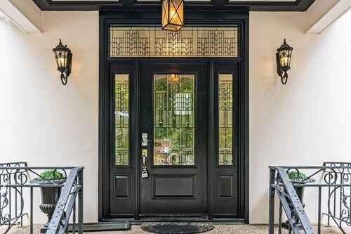 Private Apt Neardowntown Ideal for Long Stays U4