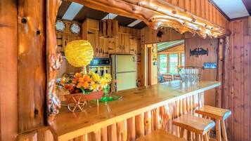 House | 4 bedrooms, Internet