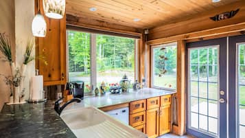 House | 3 bedrooms, Internet