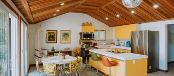 3 bed 1 5 Bath 1970s Vibe on Lake Huron Oliphant