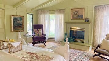 獨棟房屋 | 4 間臥室、網路服務