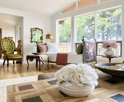 On the Rocks - the Perfect Family Getaway