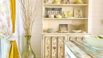 House | 4 bedrooms, Internet