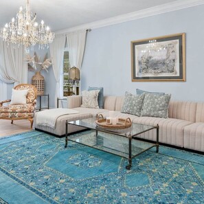 House | 4 bedrooms, Internet