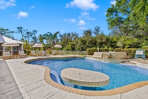 4 bedrooms, Internet - Brand New Spacious 3-bed Pool 20 MIN TO Beach (Fort Myers)