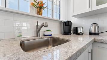 Apartment | 1 bedroom, Internet