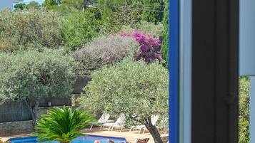 Superior-Doppelzimmer, Balkon, Stadtblick | Zimmersafe, kostenloses WLAN