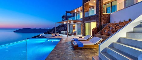 Villa | 28 bedrooms